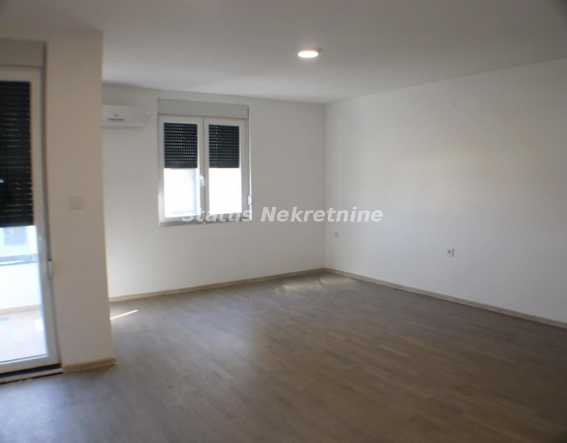 Stan Prodaja Novi Sad  78 m2
