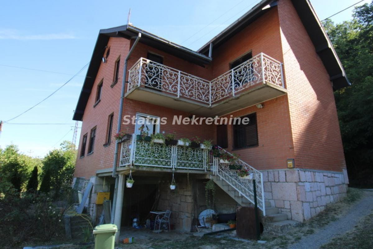 Kuća Prodaja Novi Sad Kuća Prodaja Novi Sad 198 m2