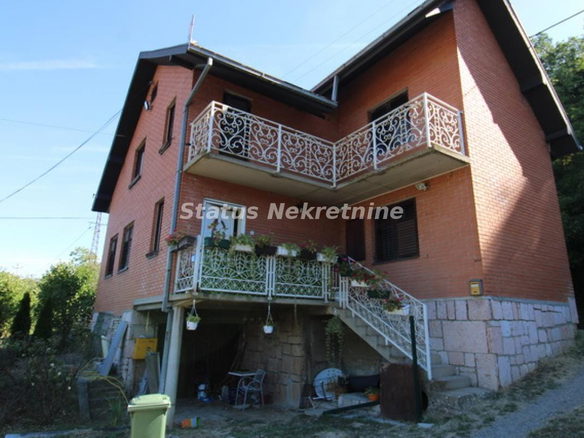 Kuća Prodaja Novi Sad  198 m2
