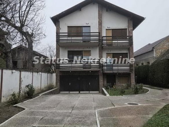 Kuća Prodaja Novi Sad  260 m2