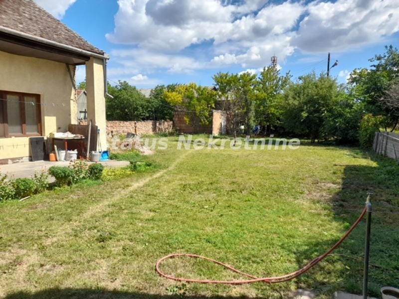 Kuća Prodaja Sremska Mitrovica Kuća Prodaja Sremska Mitrovica 230 m2