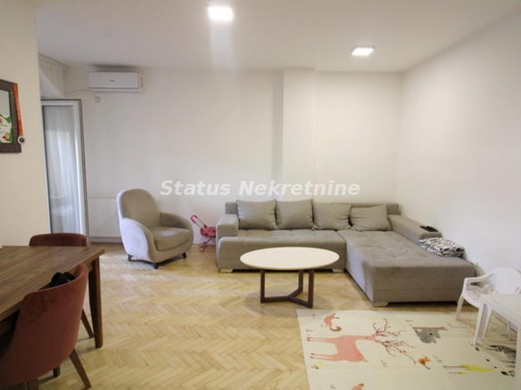 Stan Prodaja Novi Sad  55 m2