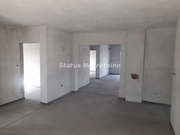 Lokal Izdavanje Novi Sad  200 m2
