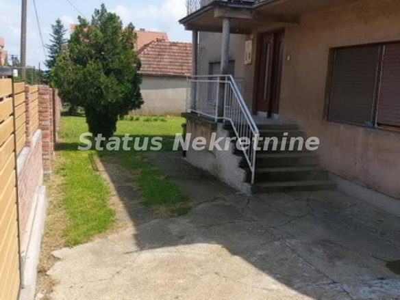 Kuća Prodaja Inđija  261 m2