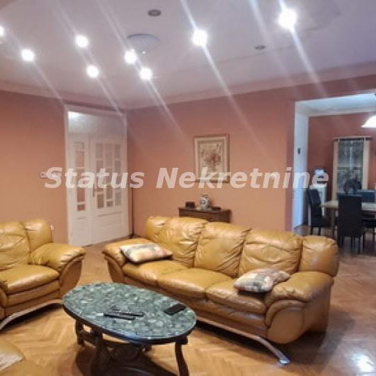 Kuća Prodaja Novi Sad  348 m2
