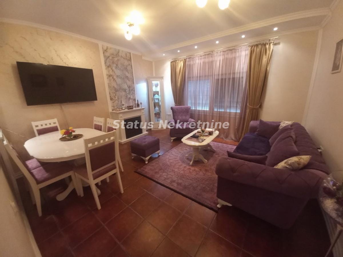 Kuća Prodaja Novi Sad  170 m2