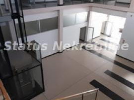 Lokal Izdavanje Novi Sad  1700 m2
