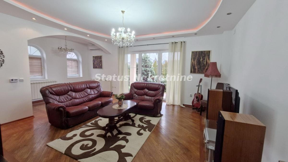 Kuća Prodaja Novi Sad  338 m2