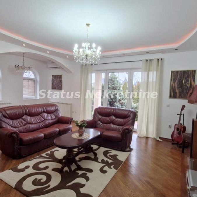 Kuća Prodaja Novi Sad  338 m2