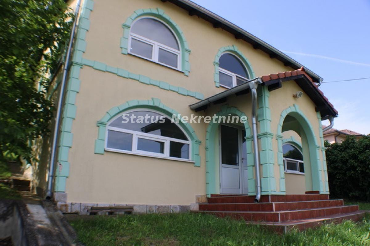 Kuća Prodaja Novi Sad  220 m2