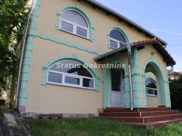 Kuća Prodaja Novi Sad  220 m2