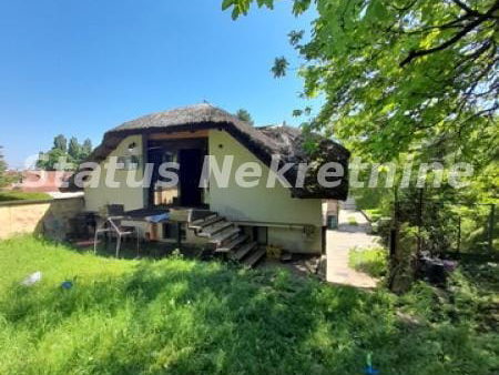 Kuća Prodaja Sremski Karlovci  250 m2