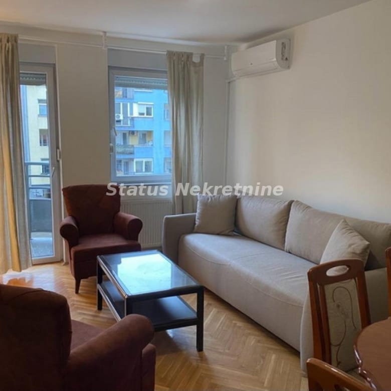 Trosoban stan na prodaju, Nova Detelinara, Novi Sad, 75m², 195.700 €