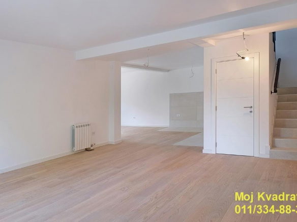 Stan Prodaja Beograd Dorćol 229 m2