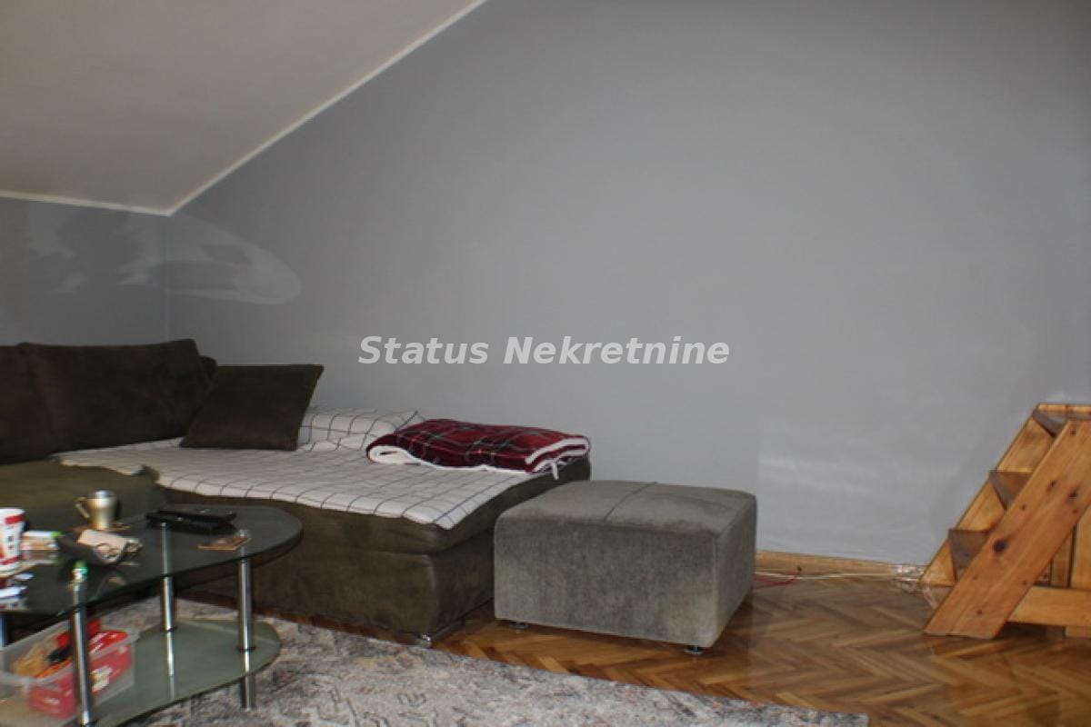 Stan Prodaja Novi Sad  77 m2