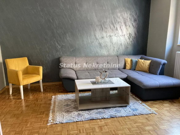 Kuća Prodaja Novi Sad  340 m2