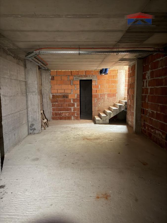 Lokal Izdavanje Novi Sad Lokal Izdavanje Novi Sad 220 m2