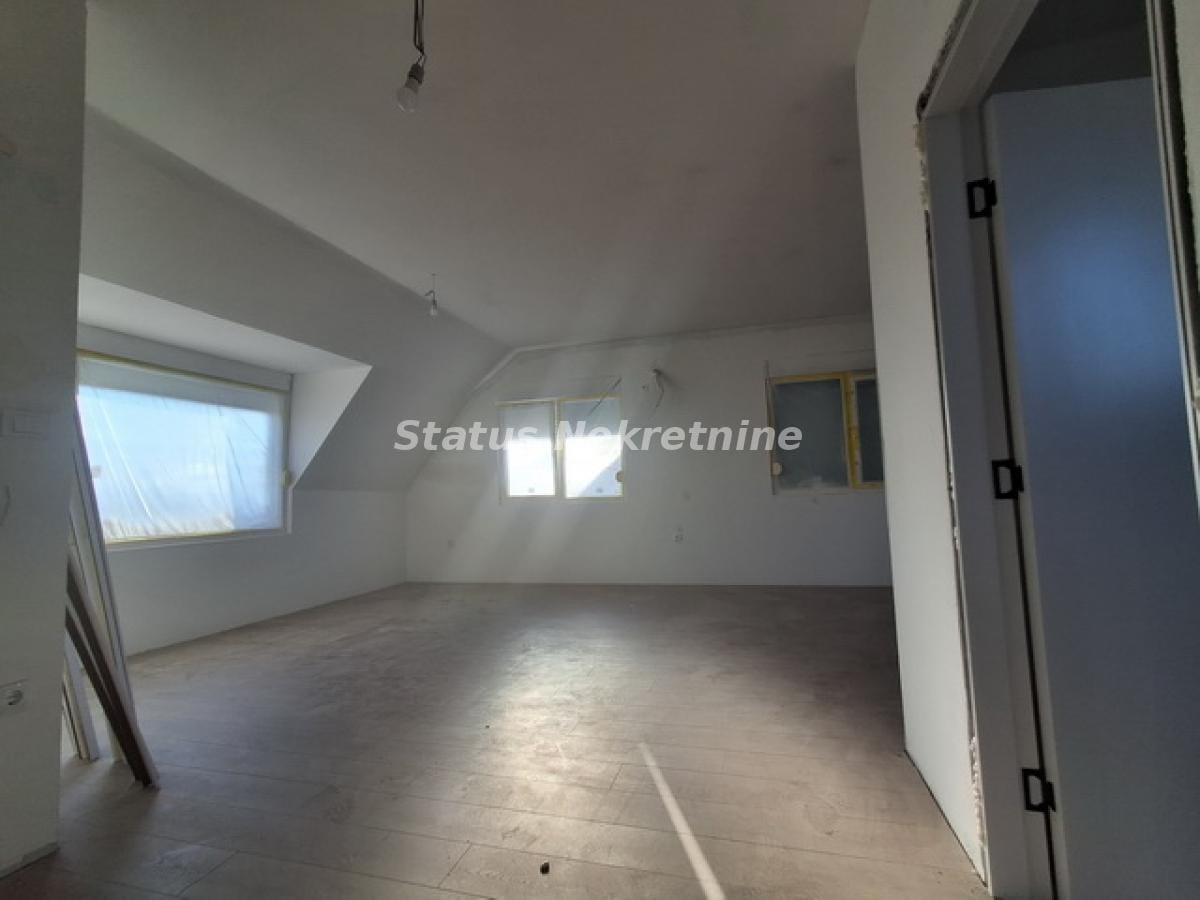 Stan Prodaja Novi Sad  65 m2