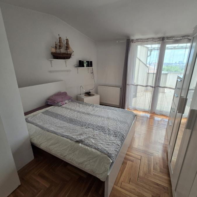 Stan Prodaja Novi Sad  75 m2