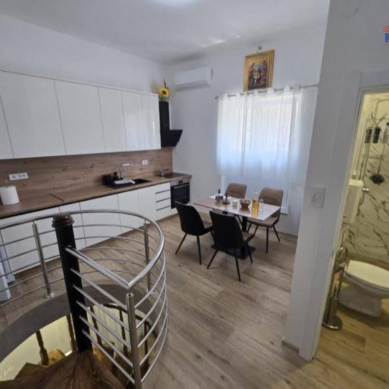 Stan Prodaja Novi Sad  44 m2