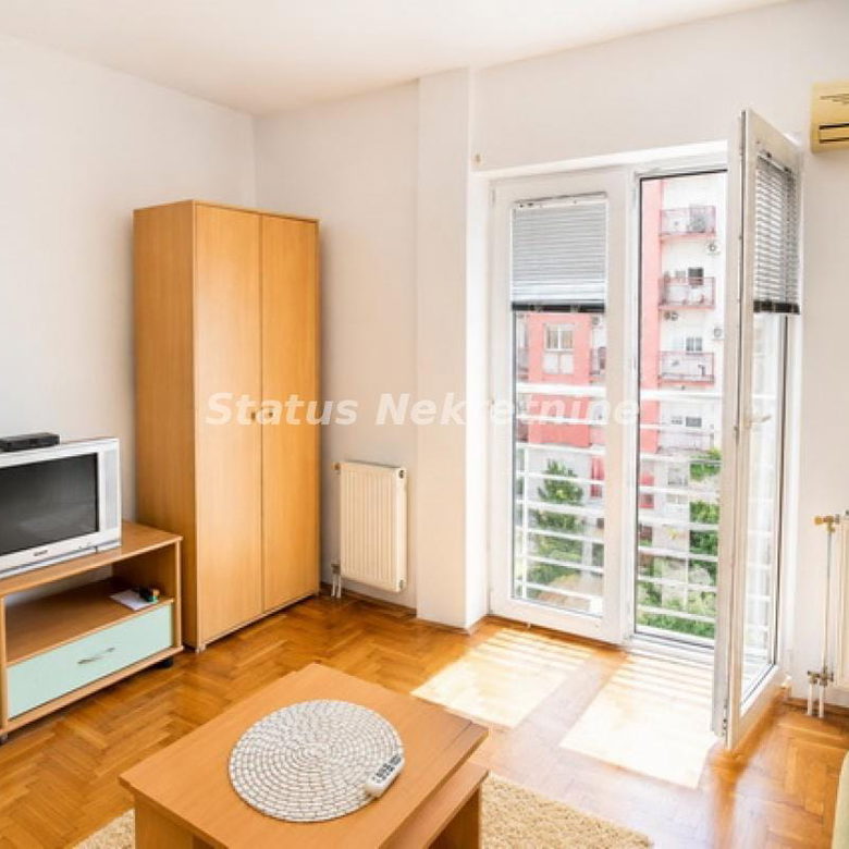 Stan Prodaja Novi Sad  24 m2