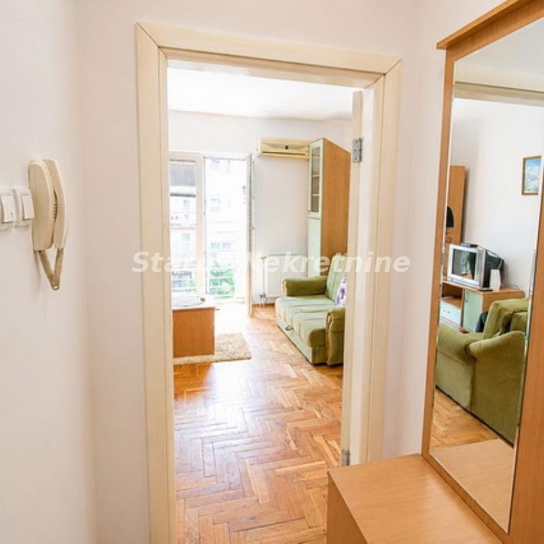 Stan Prodaja Novi Sad  24 m2