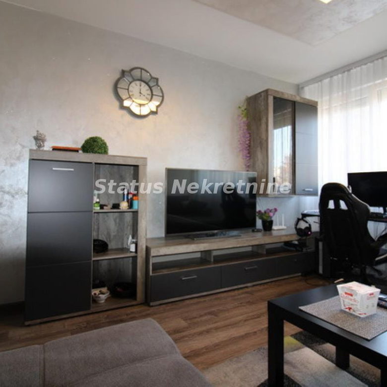 Stan Prodaja Novi Sad  63 m2