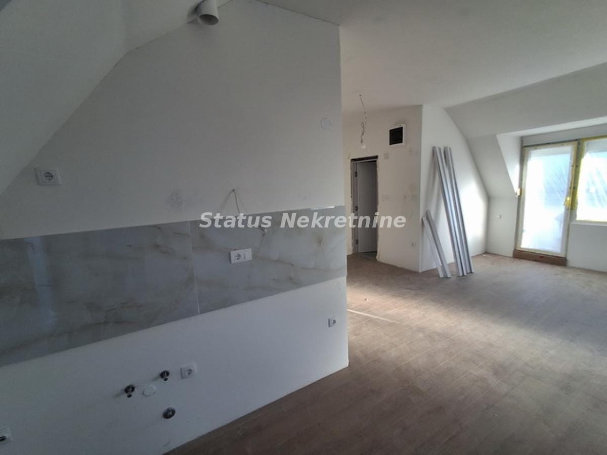 Stan Prodaja Novi Sad  65 m2