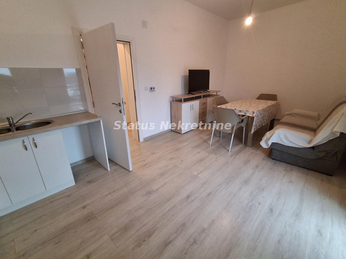 Stan Izdavanje Novi Sad Stan Izdavanje Novi Sad 66 m2