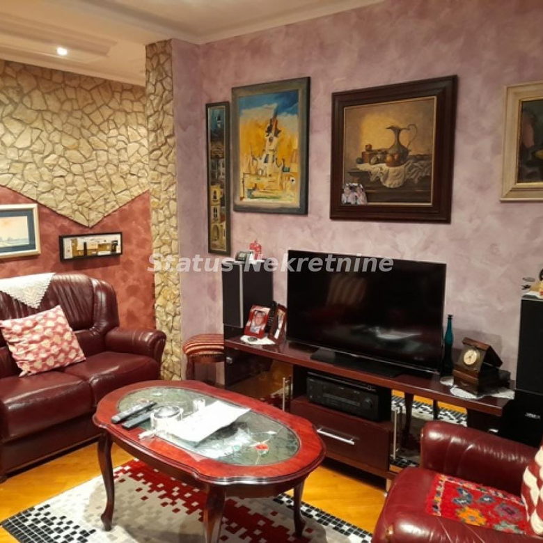 Stan Prodaja Novi Sad  54 m2