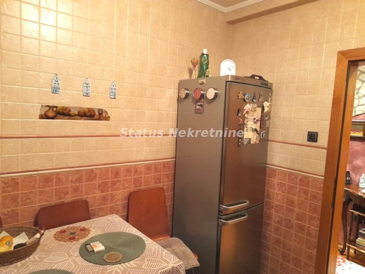 Stan Prodaja Novi Sad  54 m2