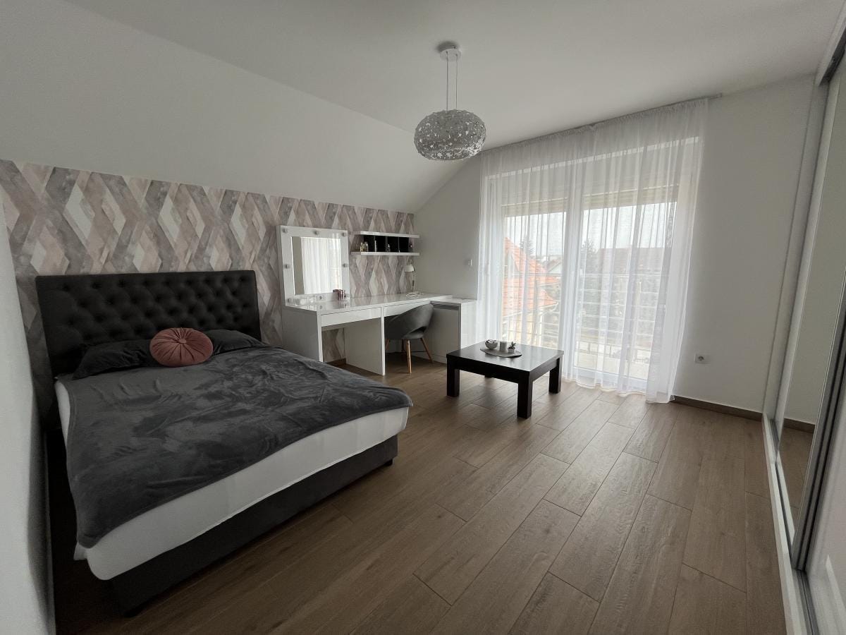 Kuća Prodaja Novi Sad Kuća Prodaja Novi Sad 402 m2