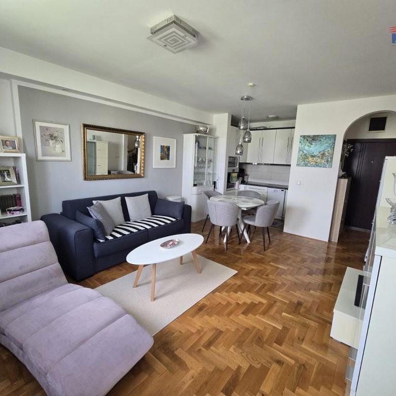 Stan Prodaja Novi Sad  47 m2