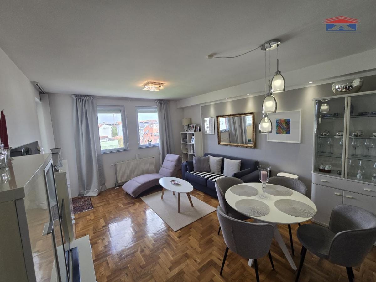 Stan Prodaja Novi Sad  47 m2