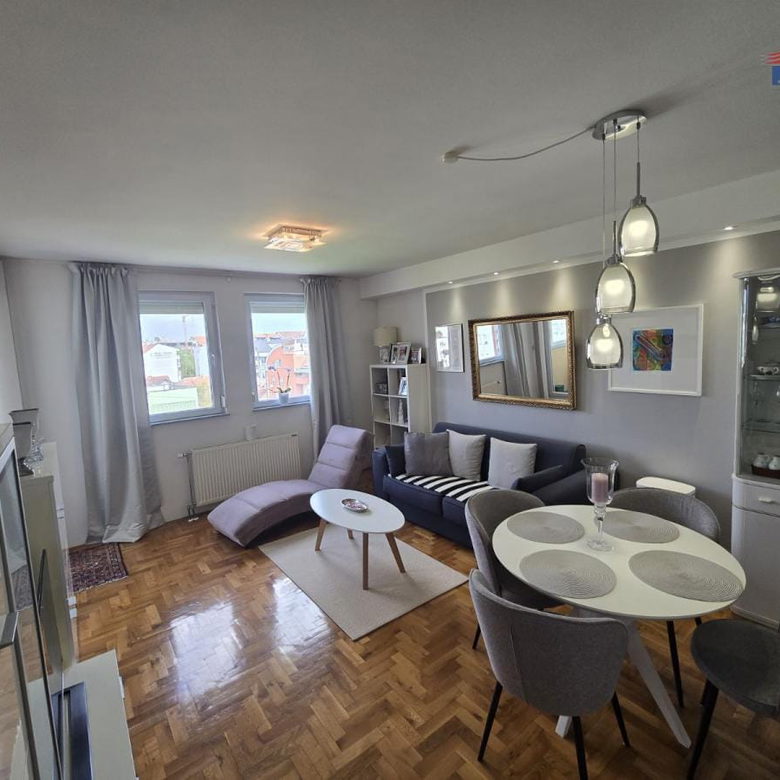 Stan Prodaja Novi Sad  47 m2