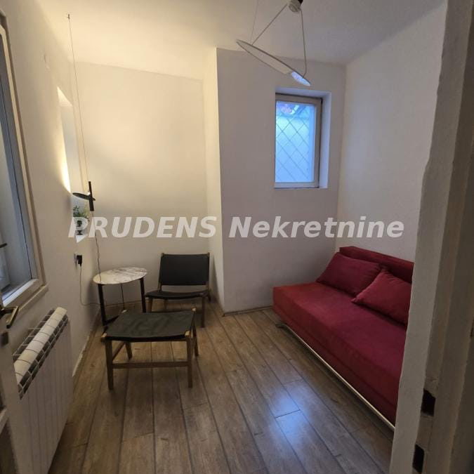 Stan Prodaja Beograd Takovska 65 m2
