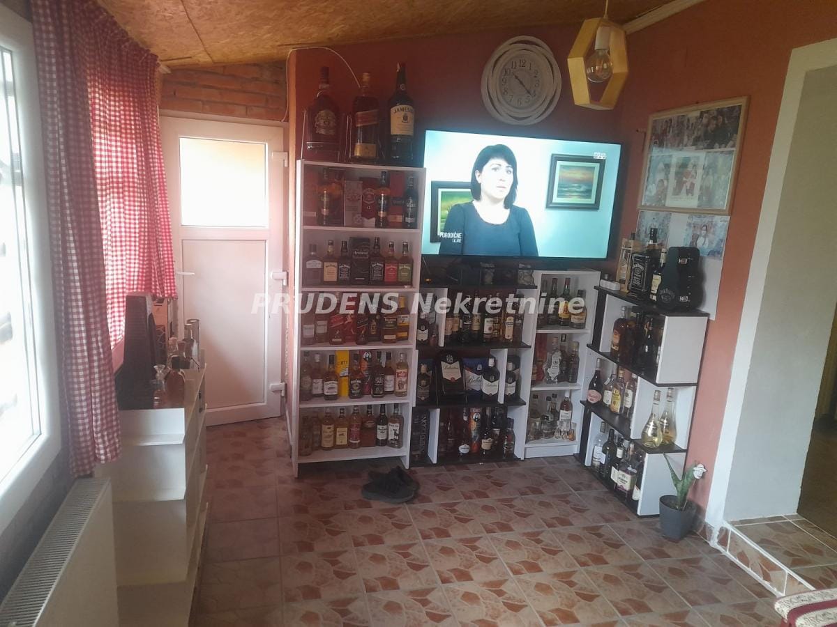 Kuća Prodaja Pećinci Kuća Prodaja Pećinci Deč 90 m2