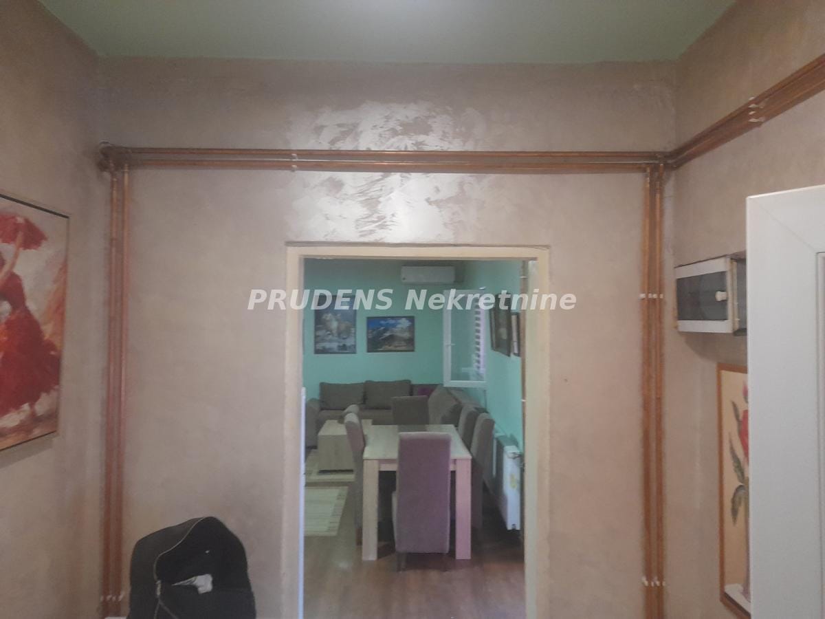 Kuća Prodaja Pećinci Kuća Prodaja Pećinci Deč 90 m2