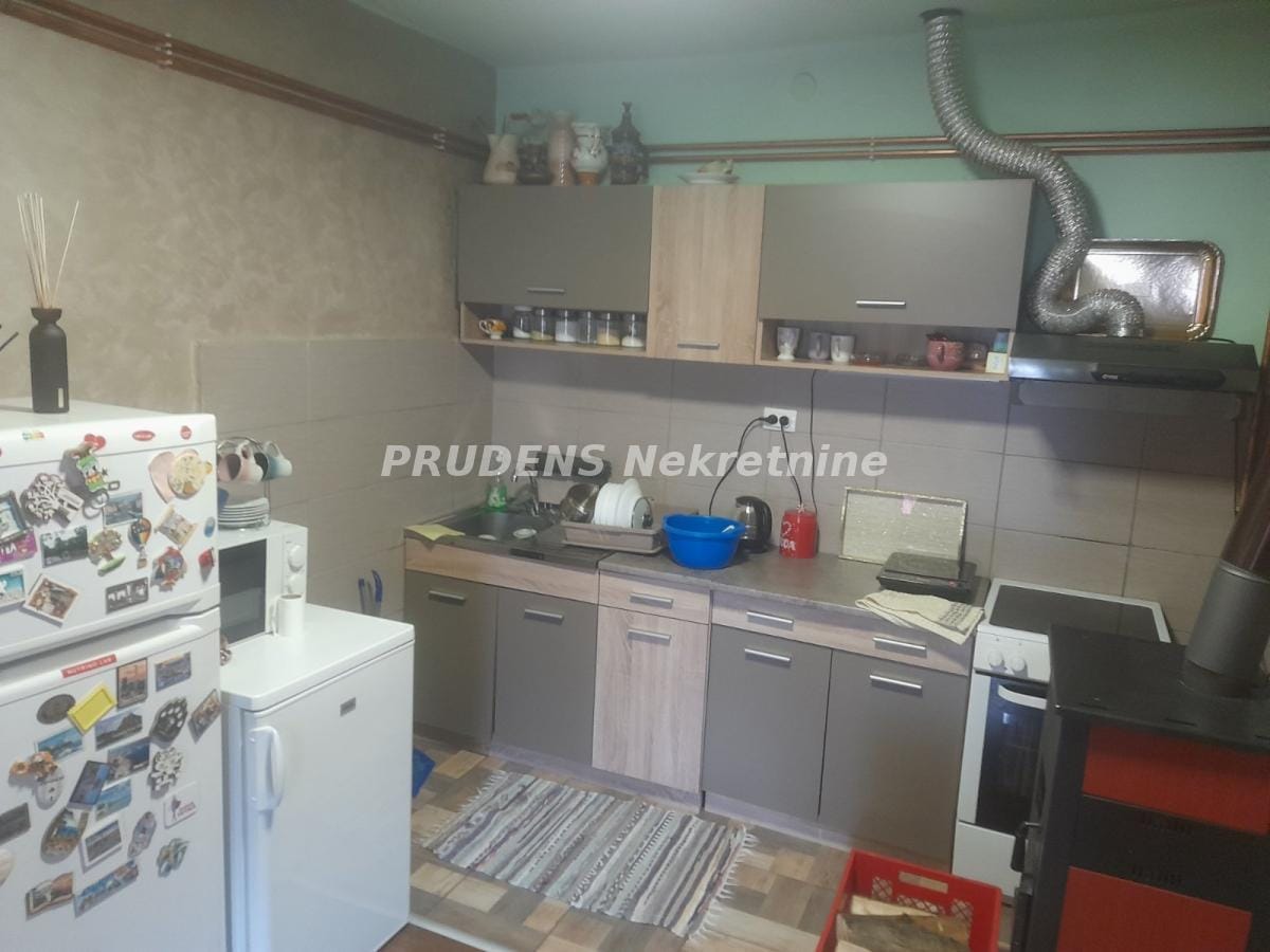 Kuća Prodaja Pećinci Kuća Prodaja Pećinci Deč 90 m2