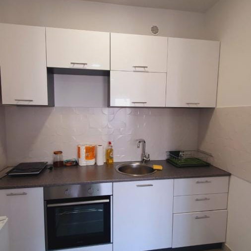 Lokal Izdavanje Novi Sad  60 m2
