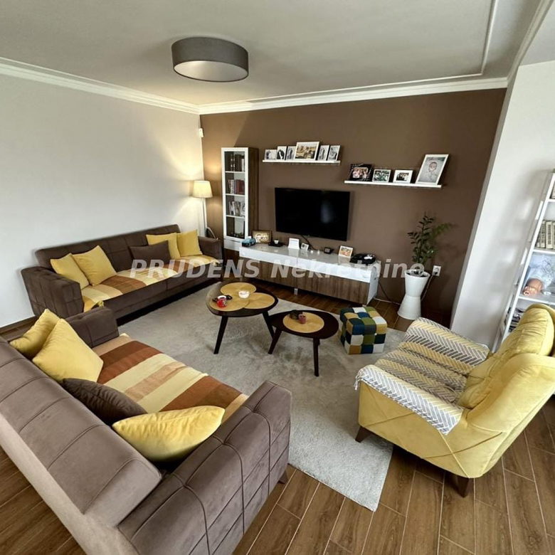 Kuća Prodaja Beograd Dobanovci 110 m2