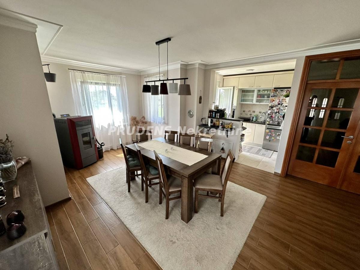 Kuća Prodaja Beograd Kuća Prodaja Beograd Dobanovci 110 m2