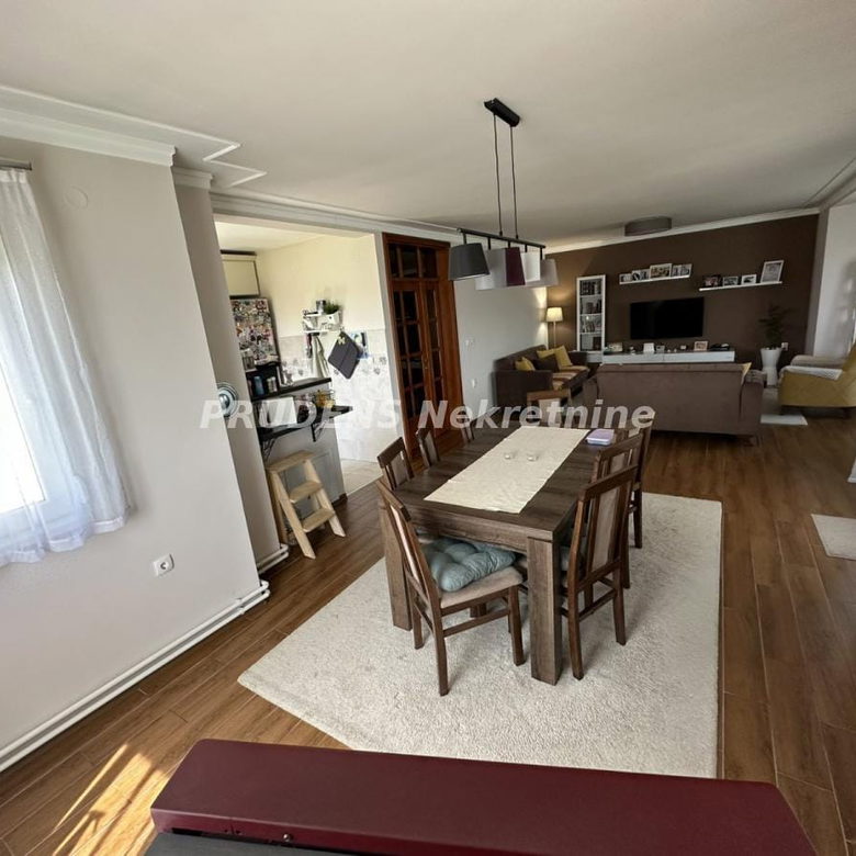 Kuća Prodaja Beograd Dobanovci 110 m2