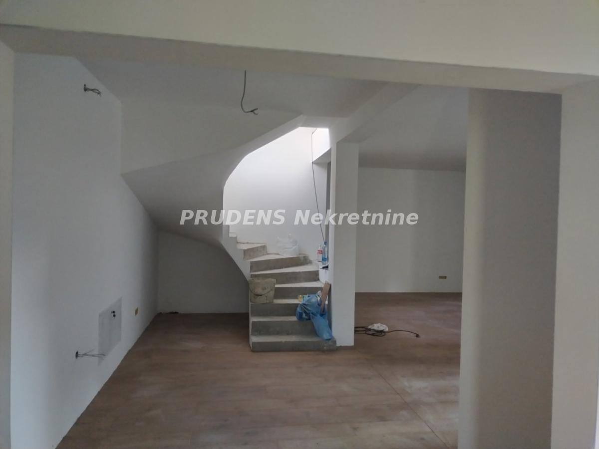 Kuća Prodaja Beograd Kuća Prodaja Beograd 281 m2