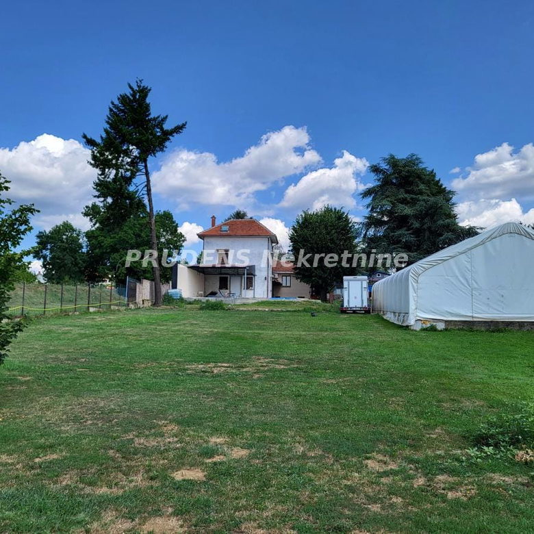 Stan Prodaja Novi Sad  81 m2