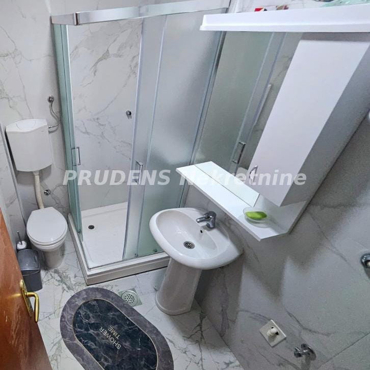 Garaža Prodaja Novi Sad  15 m2
