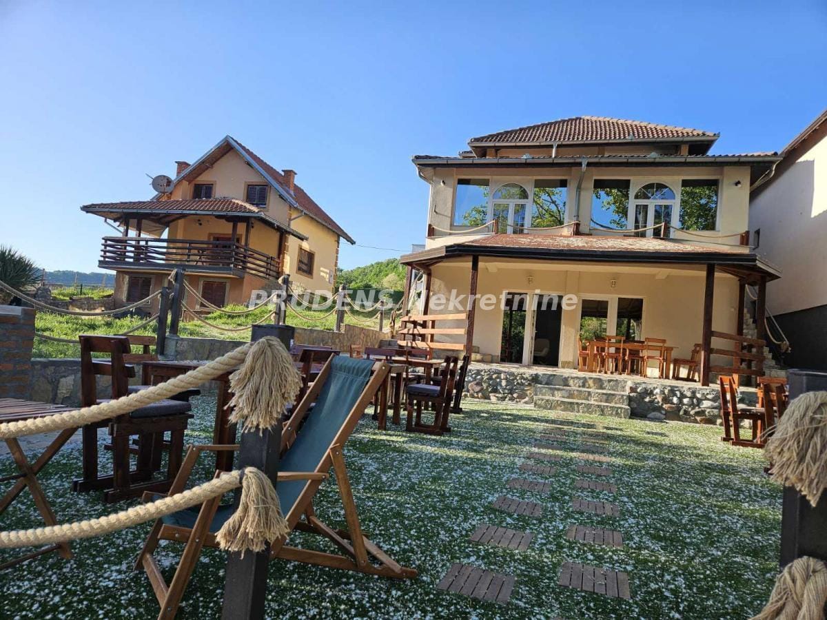 Garaža Prodaja Novi Sad  15 m2
