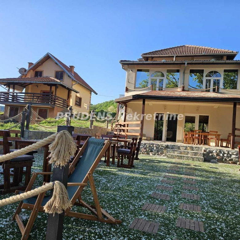 Garaža Prodaja Novi Sad  15 m2