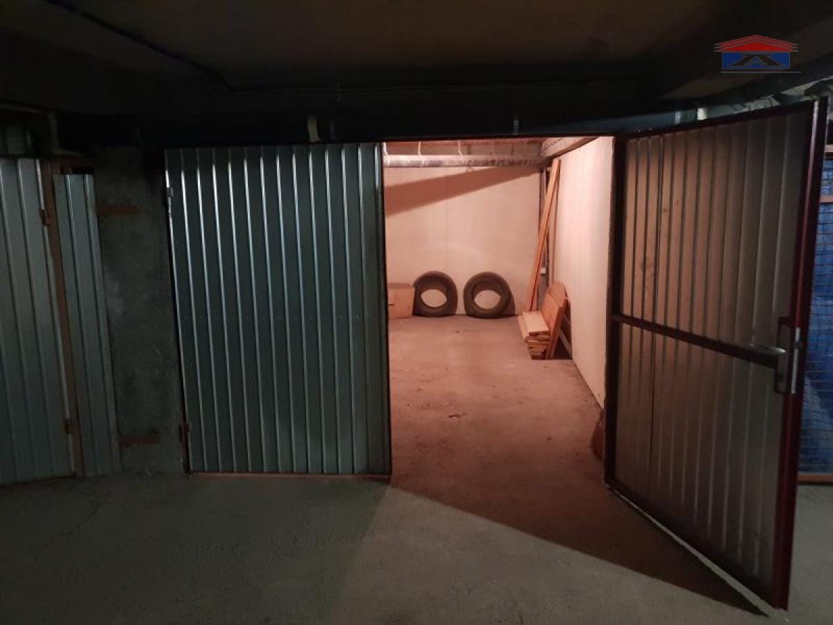 Garaža Prodaja Novi Sad  15 m2