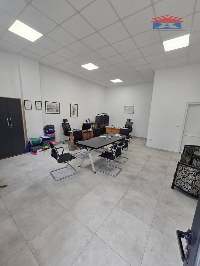 Lokal Prodaja Novi Sad  86 m2